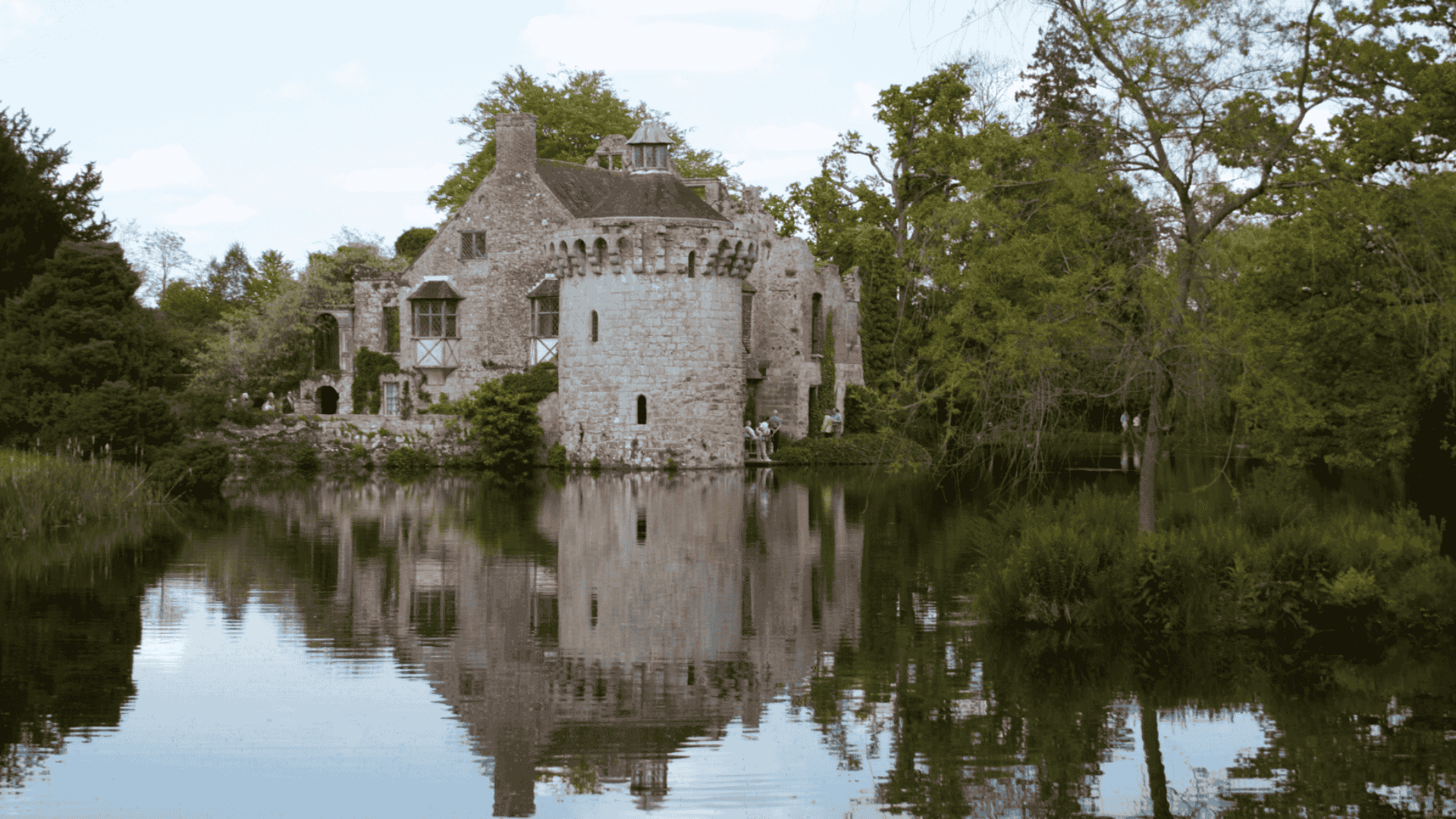 scotney castle